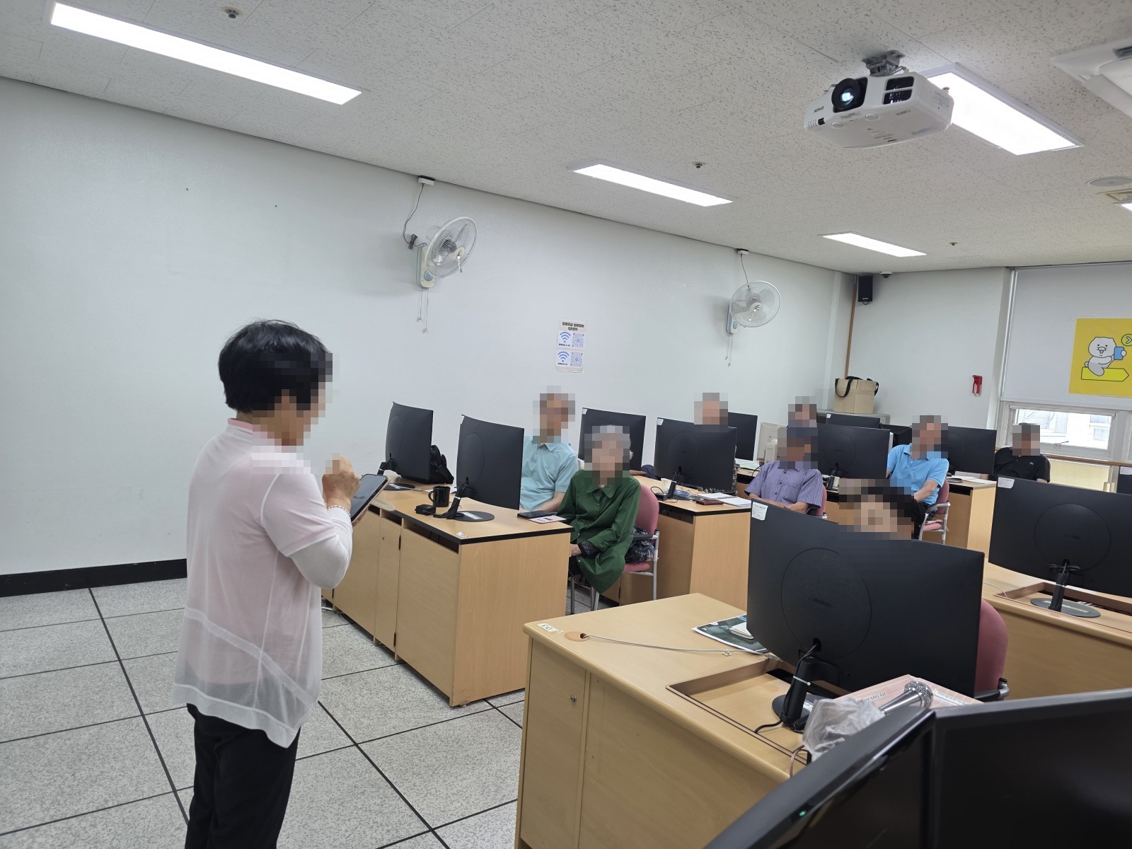 성인 대상 AI 수업 현장
